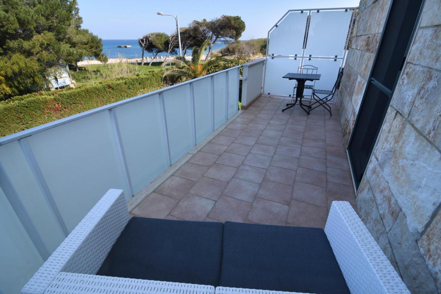 B&B Neptunia Fronte Mare Torre Specchia Ruggeri Exteriér fotografie